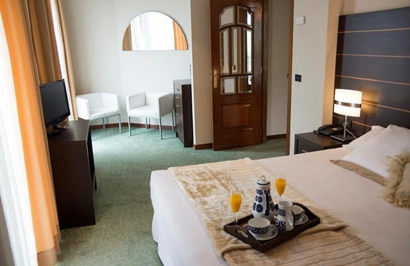 Hotel O Val Do Naseiro Viveiro Camera foto