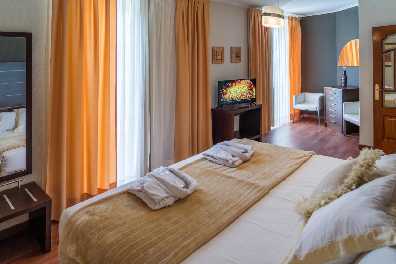 Hotel O Val Do Naseiro Viveiro Esterno foto